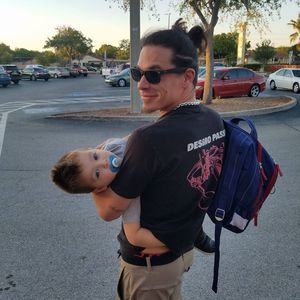 Meet your Posher, Raymond